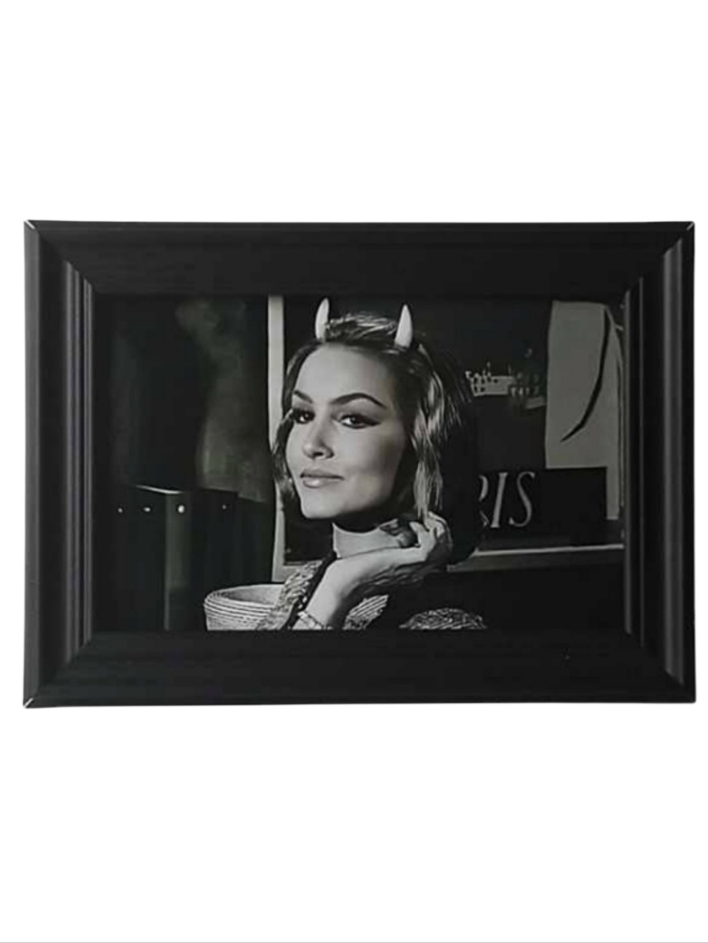 The Twilight Zone Devil Girl Vintage Episode Tv cute retro punk art Nostalgia